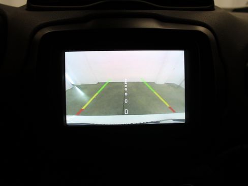 Used 2019 Jeep Renegade Trailhawk image 42