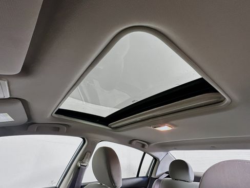 Used 2012 Nissan Sentra 2.0 SR w/ Special Edition Pkg image 23