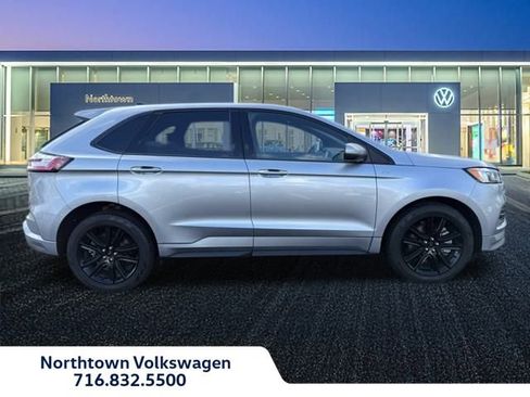 Used 2022 Ford Edge ST-Line image 2