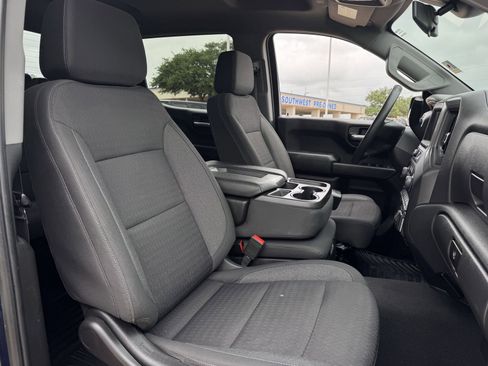 Used 2022 Chevrolet Silverado 1500 Custom Trail Boss w/ LPO, Dark Essentials Package image 27