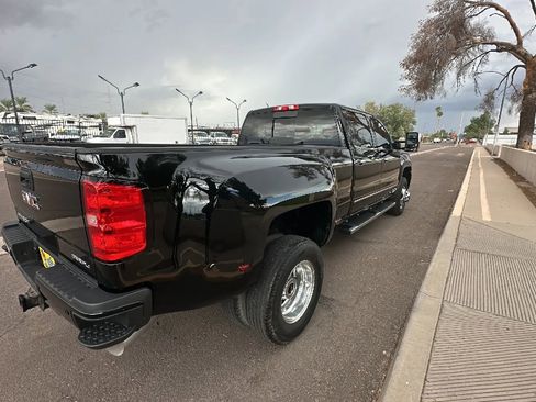Used 2017 GMC Sierra 3500 Denali w/ Duramax Plus Package image 5