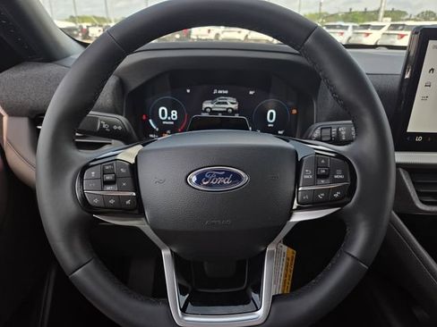 New 2026 Ford Explorer Platinum RWD image 21