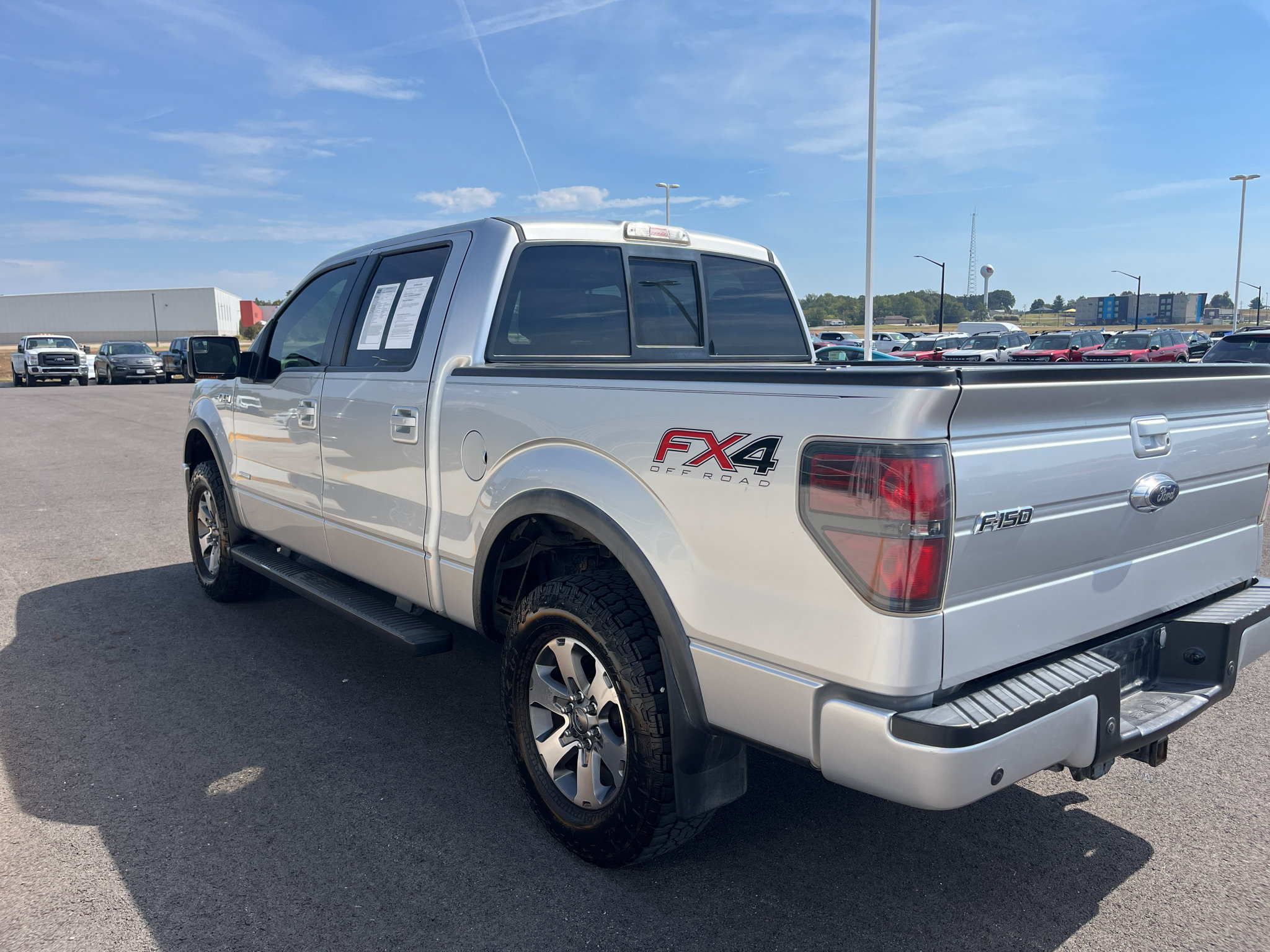 Used 2014 Ford F150 FX4 w/ Equipment Group 402A Luxury AWD/4WD image 7