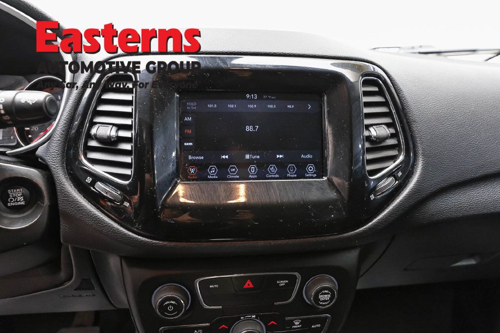 Used 2020 Jeep Compass Latitude AWD/4WD image 12