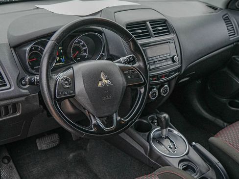 Used 2017 Mitsubishi Outlander Sport ES image 19