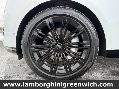 Used 2022 Land Rover Range Rover SE image 20