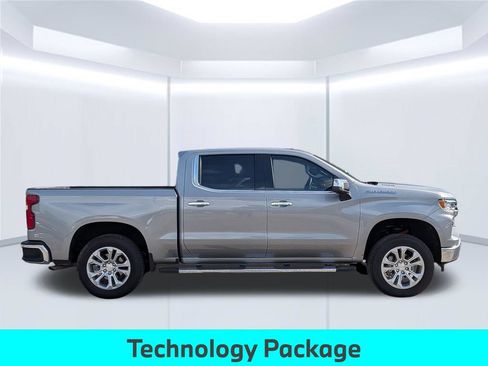 Used 2025 Chevrolet Silverado 1500 LTZ w/ Technology Package RWD image 9
