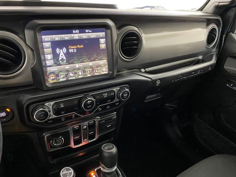 Used 2021 Jeep Wrangler Unlimited Sport image 24