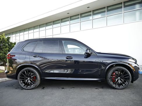 New 2026 BMW X5 xDrive40i w/ M Sport Package AWD/4WD image 4