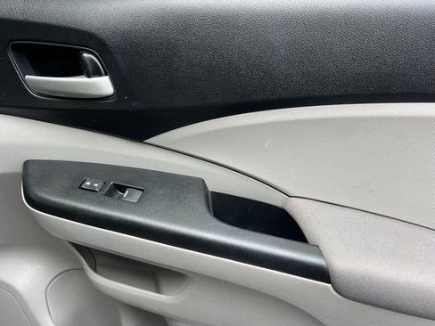 Used 2013 Honda CR-V LX image 18