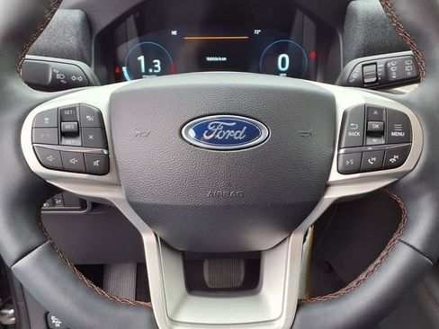 New 2026 Ford Explorer Active w/ Active Comfort Package RWD image 15