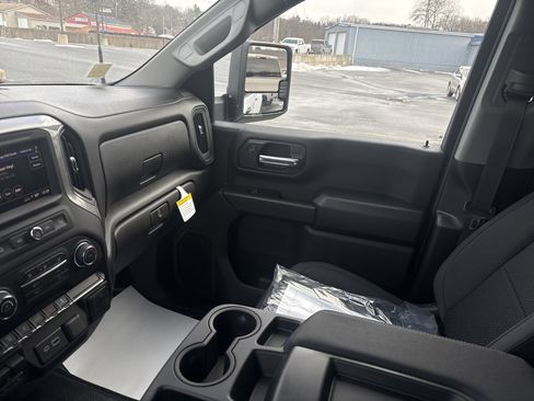 New 2026 Chevrolet Silverado 3500 W/T image 22