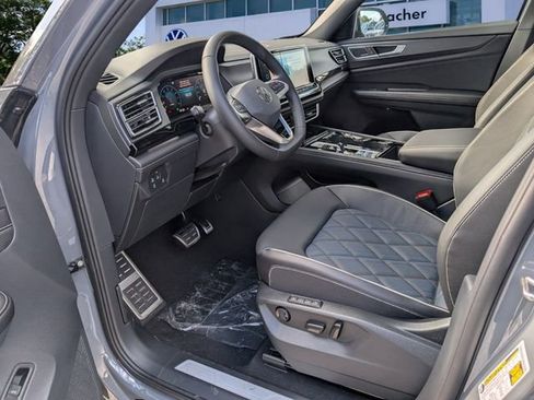 New 2026 Volkswagen Atlas Cross Sport SEL Premium R-Line AWD/4WD image 6