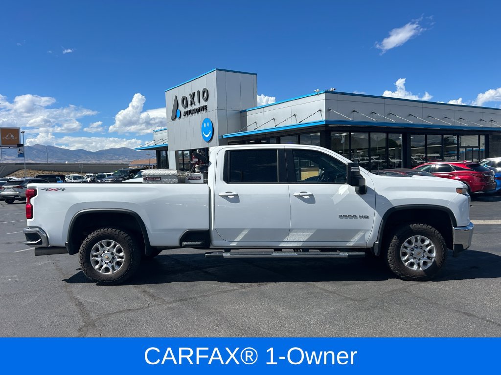 Used 2022 Chevrolet Silverado 3500 LT w/ All Star Edition AWD/4WD image 2