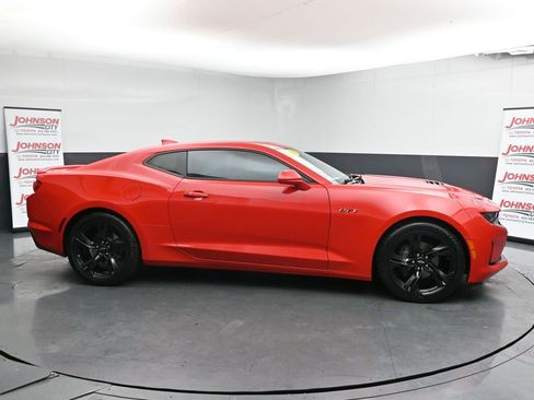 Used 2020 Chevrolet Camaro LT image 9