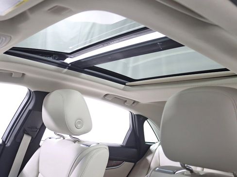 Used 2018 Cadillac XTS Premium Luxury w/ Driver Assist Package image 30