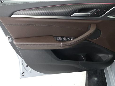 Used 2023 BMW X4 M40i w/ Premium Package image 7