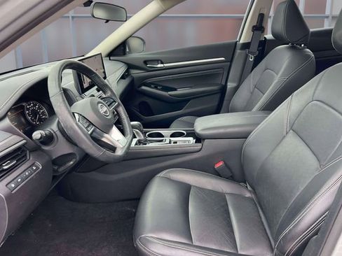 Used 2023 Nissan Altima 2.5 SL AWD/4WD image 16