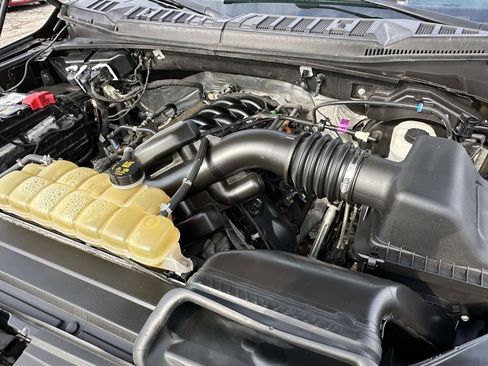 Used 2019 Ford F150 XLT w/ Equipment Group 302A Luxury image 10