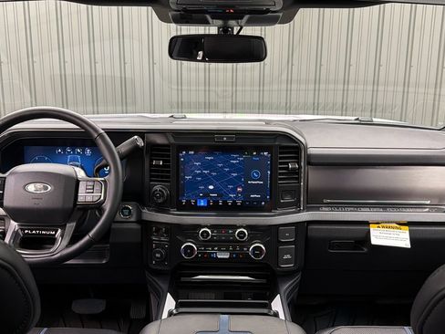 Used 2026 Ford F250 Platinum AWD/4WD image 38