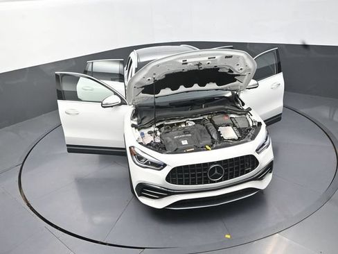 Used 2021 Mercedes-Benz GLA 45 AMG 4MATIC image 40