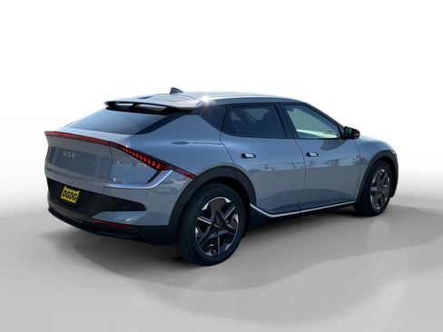 New 2025 Kia EV6 Light image 5
