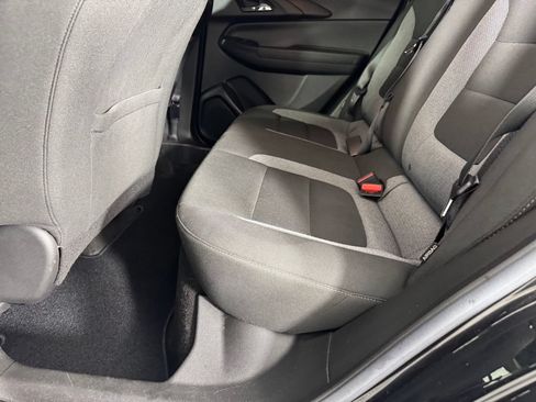 Used 2023 Chevrolet TrailBlazer LT w/ Convenience Package FWD image 30
