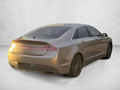 Used 2018 Lincoln MKZ Reserve w/ Technology Package FWD image 5