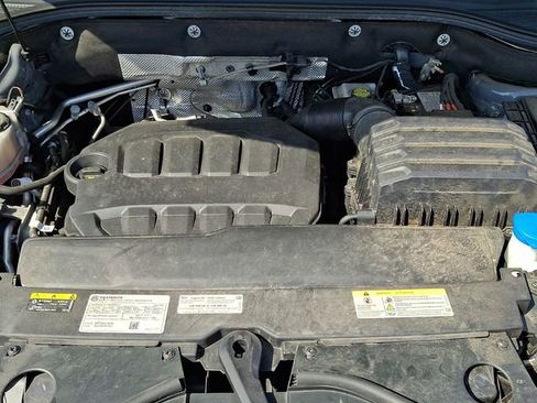 Used 2024 Volkswagen Atlas Peak Edition SE AWD/4WD image 28