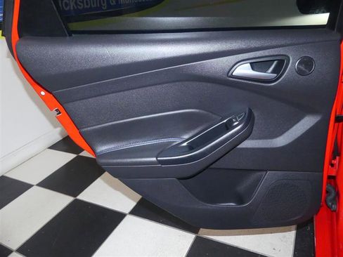 Used 2018 Ford Focus RS image 27