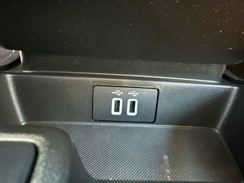 Used 2019 Ford Ranger Lariat w/ Equipment Group 501A Mid image 35