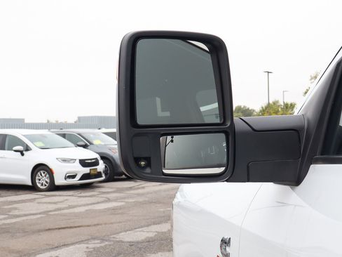 Used 2024 RAM 2500 Big Horn image 16