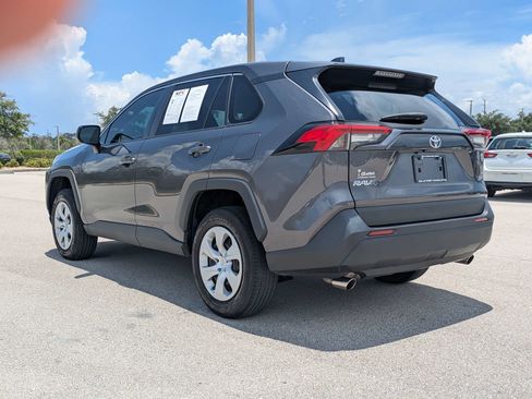 Used 2024 Toyota RAV4 LE FWD image 6