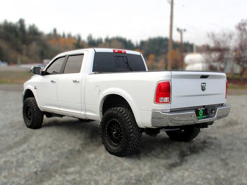 Used 2018 RAM 2500 Laramie image 5