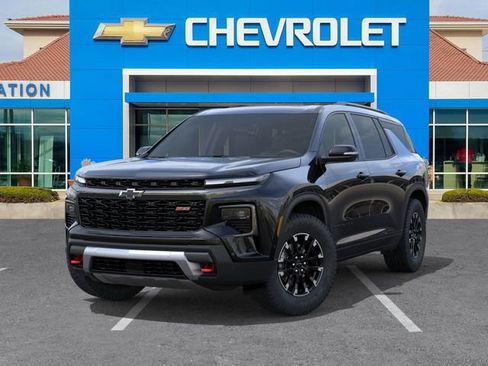 New 2026 Chevrolet Traverse Z71 w/ Enhanced Driving Package image 6