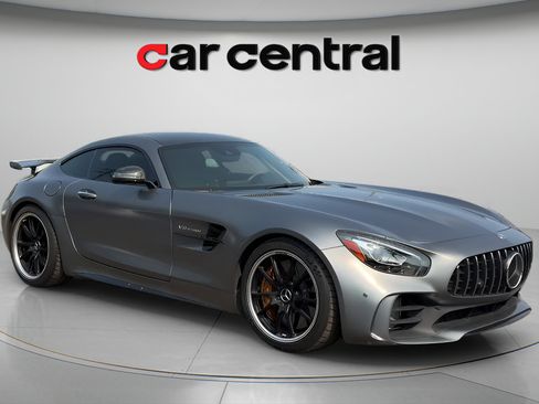 Used 2019 Mercedes-Benz AMG GT R image 9