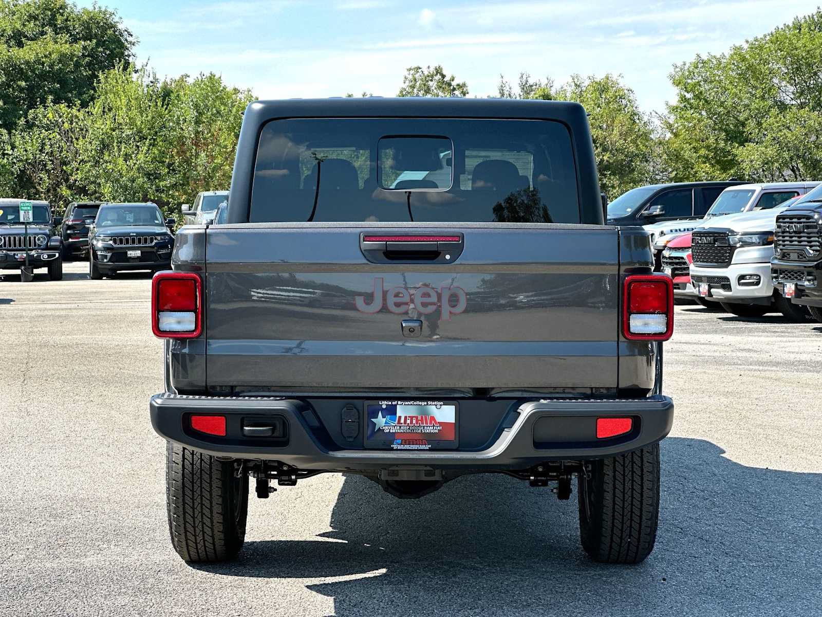 New 2027 Jeep Gladiator Sport AWD/4WD image 14