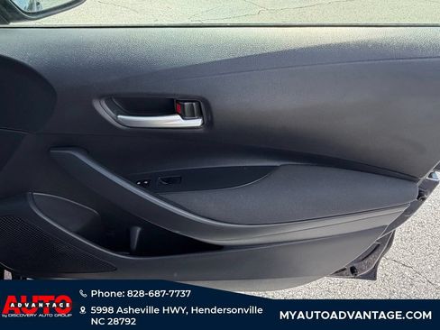 Used 2020 Toyota Corolla LE FWD image 28