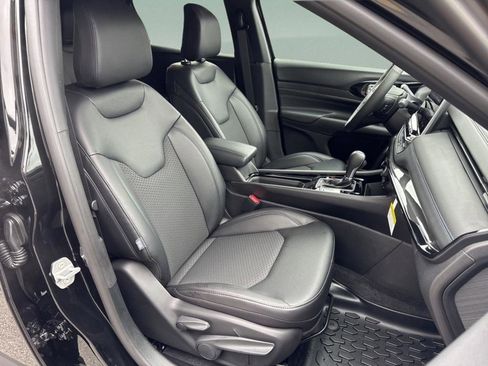 New 2026 Jeep Compass Latitude image 36