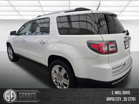 Used 2017 GMC Acadia Limited SLT image 3