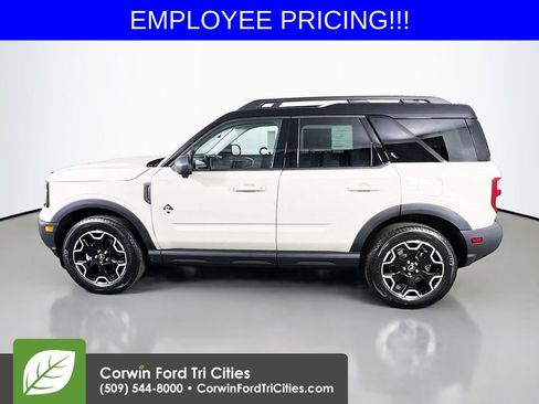 New 2025 Ford Bronco Sport Outer Banks w/ Outer Banks Tech Package+ AWD/4WD image 6