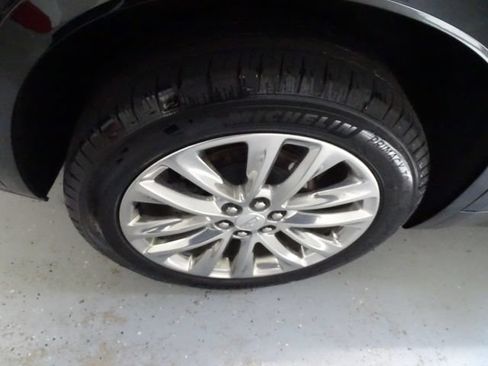 Certified 2023 Cadillac XT6 Premium Luxury w/ Platinum Package AWD/4WD image 30