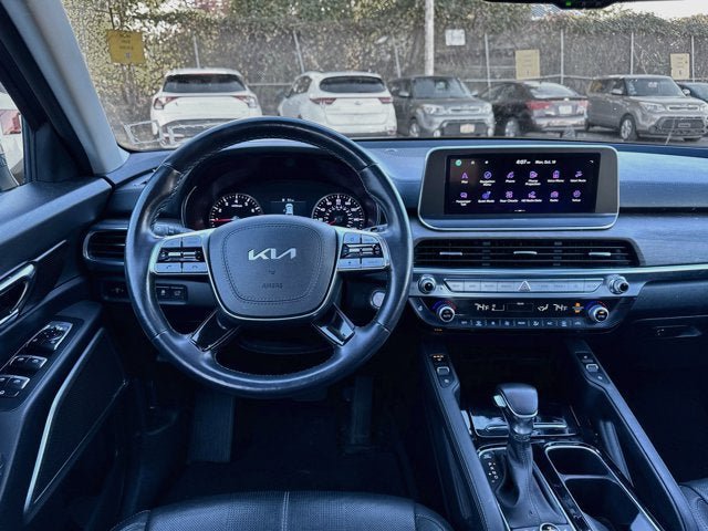 Certified 2022 Kia Telluride EX w/ EX Premium Package AWD/4WD image 23