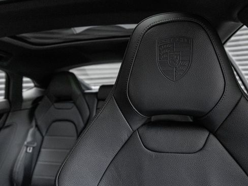 New 2025 Porsche Panamera image 15