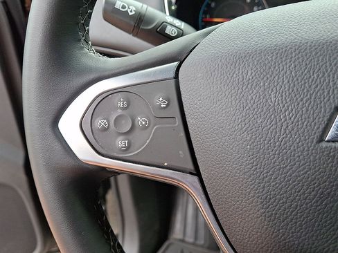 Certified 2023 Chevrolet Traverse LT AWD/4WD image 17
