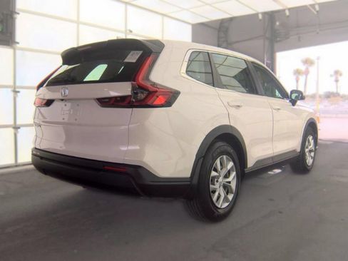 Used 2024 Honda CR-V LX image 4