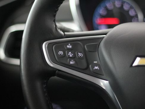 Used 2022 Chevrolet Equinox LT w/ Driver Convenience Package FWD image 12