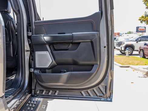 Used 2025 Ford F150 Raptor AWD/4WD image 40