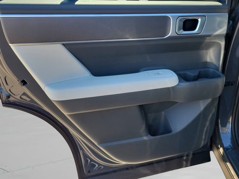 New 2026 Hyundai Santa Fe SE FWD image 8