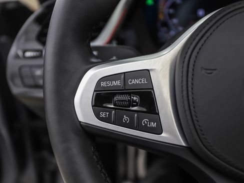 Certified 2025 BMW Z4 M40i w/ Edition image 12